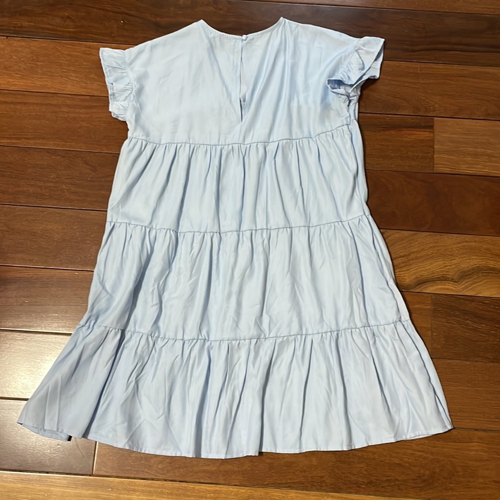 Light blue babydoll dress. Size medium - Picture 4 of 4